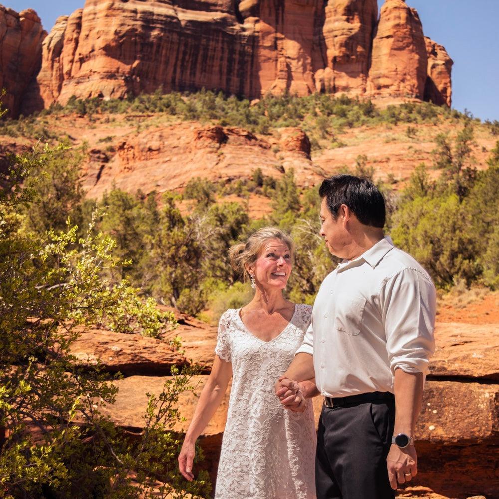 Elopement Photo Session - Vacation Delivery Service - Photo Session
